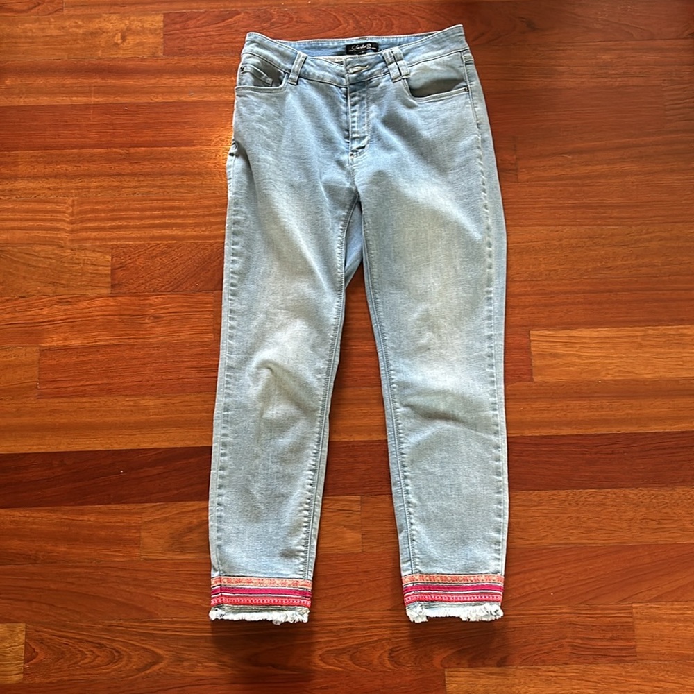 Size 4 Charlie B skinny Jeans